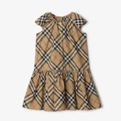 Burberry ワンピース　6Y