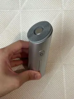 SALONIA 洗顔ブラシ 本体　充電器付きのサムネイル