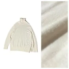 UNIQLO - メリノウールタートルネックセーター