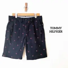 TOMMY HILFIGER ハーフパンツ　ボトムス　夏　ネイビーロゴ刺繍　29のサムネイル