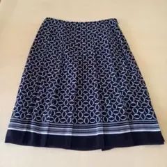 コムサイズム　ひざ丈　フレアスカート