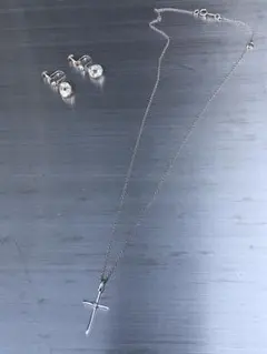 フォリフォリK10クロスネックレス