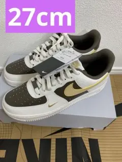 Nike Air Force 1 ホワイト/ブラウン/ゴールド