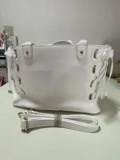ホワイトリボントートバッグ