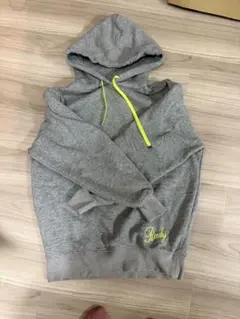 Rady グレー フード付きロゴ刺繍パーカー