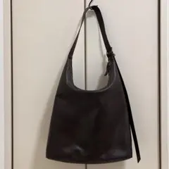 GU 2WAYロングベルトバッグ ブラウン