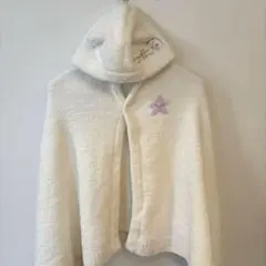 ユニクロ　すみっコぐらし　フード付きホワイトブランケット ポンチョ　しろくま