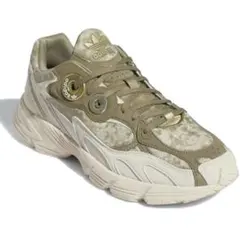 adidas スニーカー オービットグリーン