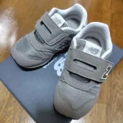 new balance IZ373 14.0cm グレー キッズスニーカー ①