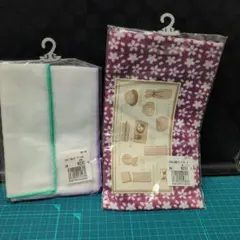 ガーゼのハンカチと手ぬぐいの２枚セット