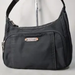 Item thumbnail for item 57354c33-255d-4d5c-bc76-c630adedf6c3