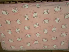 ハローキティ 縁取りタオルケット