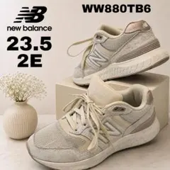 New Balance ウォーキングシューズ23.5 2E 甲高　幅広のサムネイル