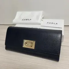 美品⭐︎FURLA NERO ネロ ターンロック 長財布 ブラック ゴールド金具のサムネイル