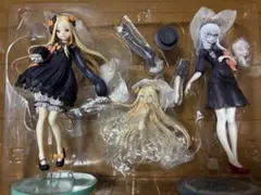 AMAKUNI アビゲイル・ウィリアムズ＆ラヴィニア・ウェイトリー　フィギュアのサムネイル
