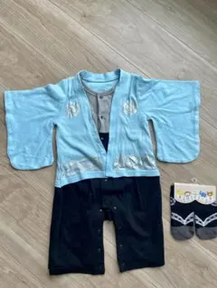 ベビー袴ロンパースと靴下セット