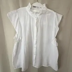 H&M フリル ホワイト ノースリーブシャツ