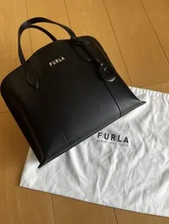 old FURLA Y2K archive 韓国 Oblong Bag レザー old FURLA Y2K archive 韓国 レザー ミニマル 横長 バッグ - メルカリ