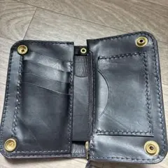 イタリアンレザー　ミドルトラッカーウォレット　真鍮　黒ステッチ　タイプB