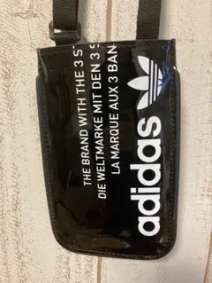 adidas original スマホショルダーポーチ エナメル ブラック