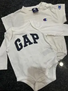 Champion & GAPロンパースセット 70サイズ
