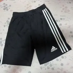 adidas ショートパンツ ブラック J/Sのサムネイル