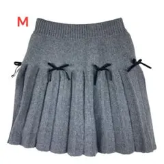 美品グレー ニットプリーツスカート Mサイズ リボン付き　ミニスカート