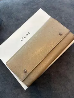値下げ　CELINE セリーヌ 長財布 バイカラーのサムネイル