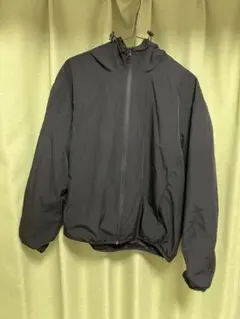 ブラック フード付きジャンバー