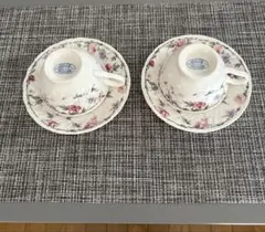 4/15まで　WHITE FLOWER 花柄ティーカップとソーサー 2個セット