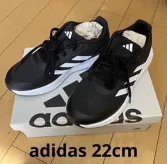 adidas ブラック スニーカー　22cm 未使用
