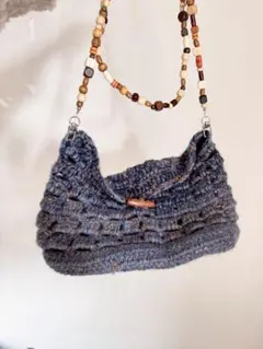 手編みの青系ショルダーバッグ　ハンドメイド