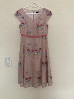 トッカ　ワンピース　サイズ4