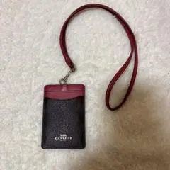 COACH レザー パスケース 黒・赤