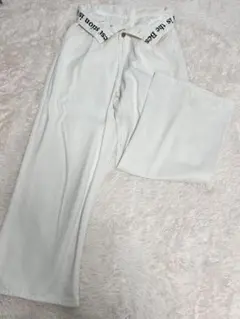 Item thumbnail for item 31a0bd59-51f5-40f1-bf8a-de56d0d8a5f2