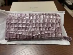 クロコダイル風　エナメル　長財布