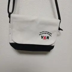 VAN JAC .ショルダーバッグ