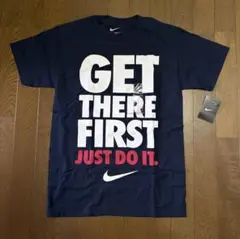 NIKE ネイビー Tシャツ Sサイズ