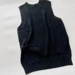 mizuiroind ニットベスト チャコール ウール混 ロング丈 ゆったり