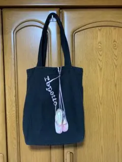 repetto トートバッグ ブラック バレエシューズ柄のサムネイル