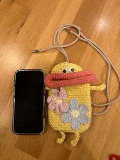 かぎ針編み スマホショルダーバッグ