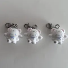 サンリオ めじるしアクセサリー ふわふわスノー シナモン