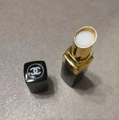 CHANEL　ルージュココボーム　リップクリーム