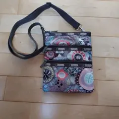 LeSportsac ショルダーバッグ マルチカラー