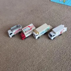 Coca Cola トミカミニカー 4台セット