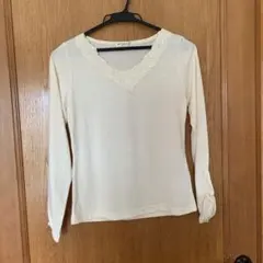 axes femme アイボリー レース長袖Tシャツ