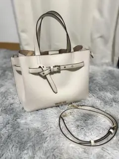 美品 マイケルコース エミリア サッチェル スモール ショルダーバッグ ホワイト