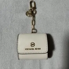 【定価より75％OFF‼️】MICHEALKORS AirPodsケース
