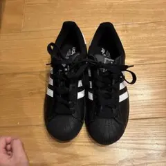 adidas Superstar 黒/白 スニーカー