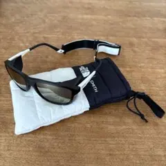SMITH エンバーク　ノースフェイス　コラボのサムネイル